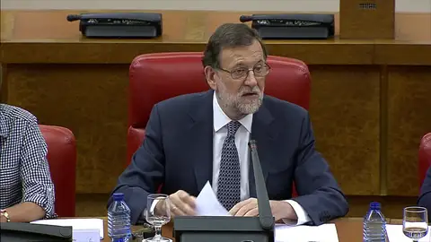 Frame 2.244526 de: Rajoy. "Defendemos nuestro derecho a gobernar" Frame 2.244526 de: Rajoy. "Defendemos nuestro derecho a gobernar"