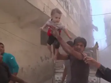 Frame 12.79222 de: Pendientes del alto el fuego acordado entre Rusia y Estados Unidos Frame 12.79222 de: Pendientes del alto el fuego acordado entre Rusia y Estados Unidos