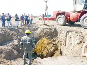 El segundo meteorito más grande del mundo ha sido desenterrado en Chaco y pesa más de 30 toneladas El segundo meteorito más grande del mundo ha sido desenterrado en Chaco y pesa más de 30 toneladas