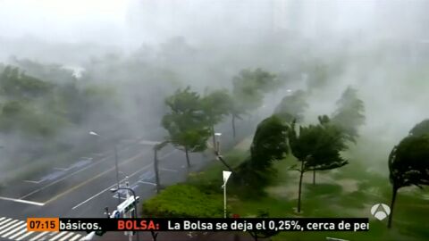 Frame 0.0 de: La peor tormenta del mundo en este deja estas impactantes im&aacute;genes en Taiw&aacute;n