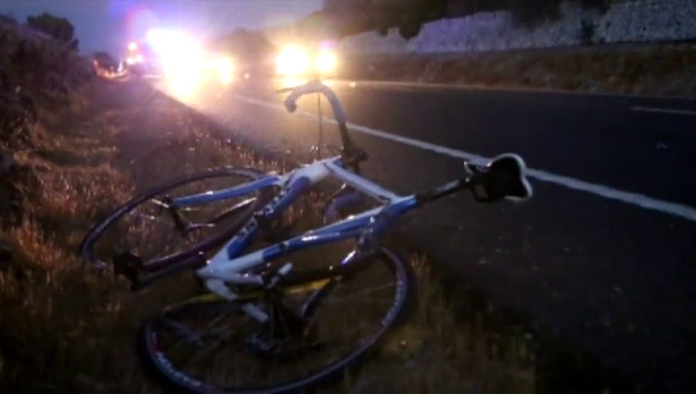Frame 13.6455 de: Un policía local de Palma muere al ser atropellado por una conductora ebria