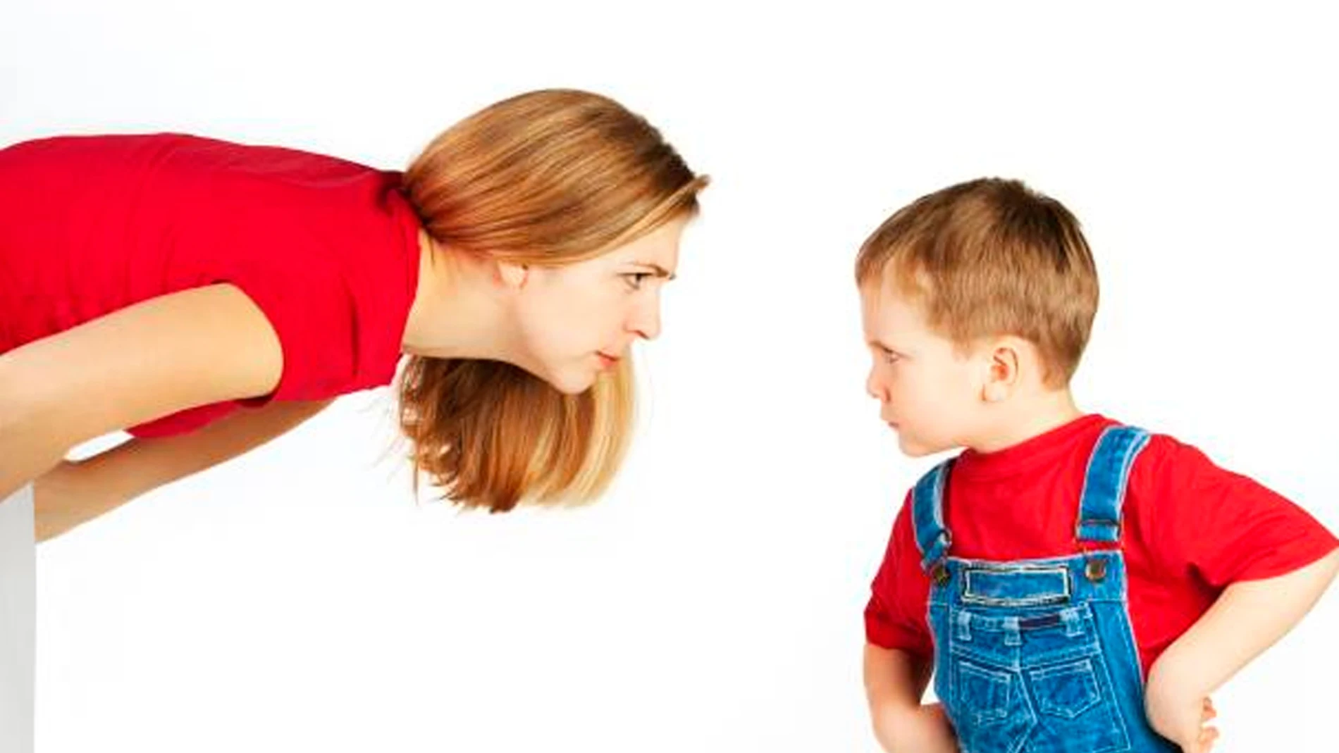 Una madre riñendo a su hijo Una madre riñendo a su hijo