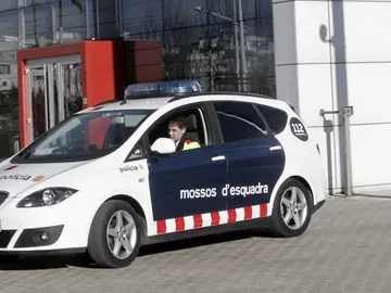 Un coche de los Mossos d'Esquadra Un coche de los Mossos d'Esquadra