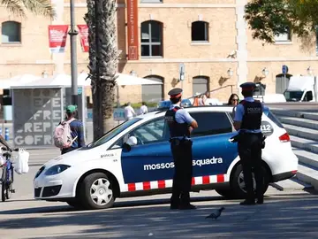 Miembros de los Mossos d'Esquadra Miembros de los Mossos d'Esquadra