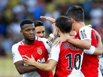 Thomas Lemar celebra un gol con sus compañeros Thomas Lemar celebra un gol con sus compañeros