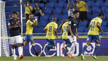 Momo celebra el gol de la victoria frente al Málaga