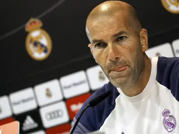 Zinedine Zidane, en rueda de prensa Zinedine Zidane, en rueda de prensa