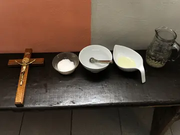 Objetos para realizar un exorcismo Objetos para realizar un exorcismo