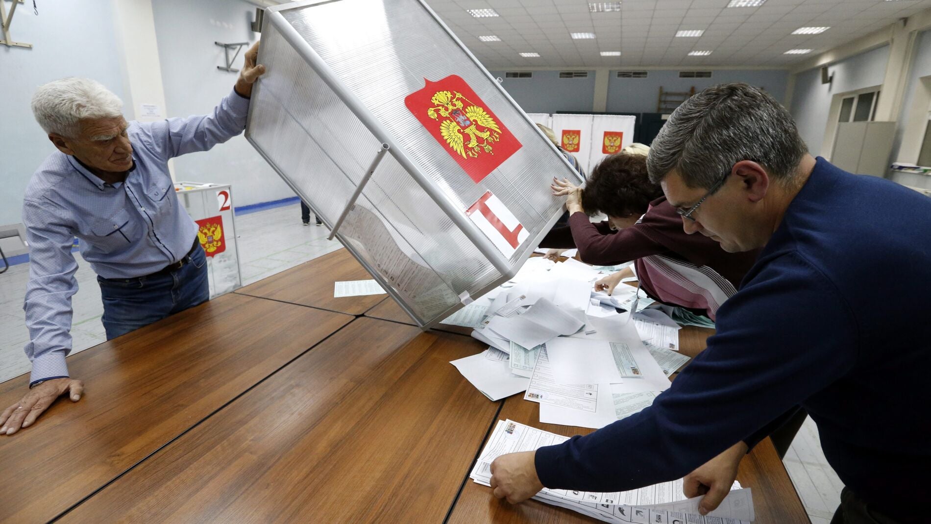 Los miembros de las mesas electorales ganar&aacute;n m&aacute;s dinero este a&ntilde;o: esta es la nueva cuant&iacute;a