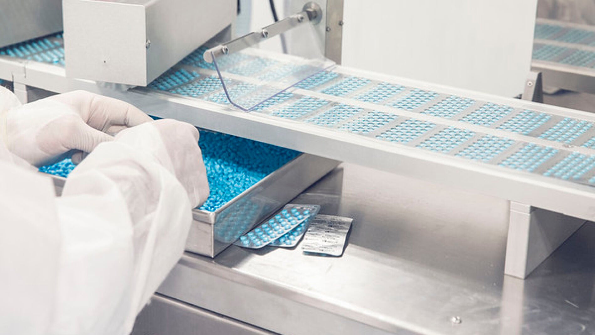 Fabricaci&oacute;n de p&iacute;ldoras.