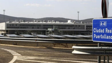  Los dueños del aeropuerto de Ciudad Real quieren abrir en un año y buscan nuevos socios
