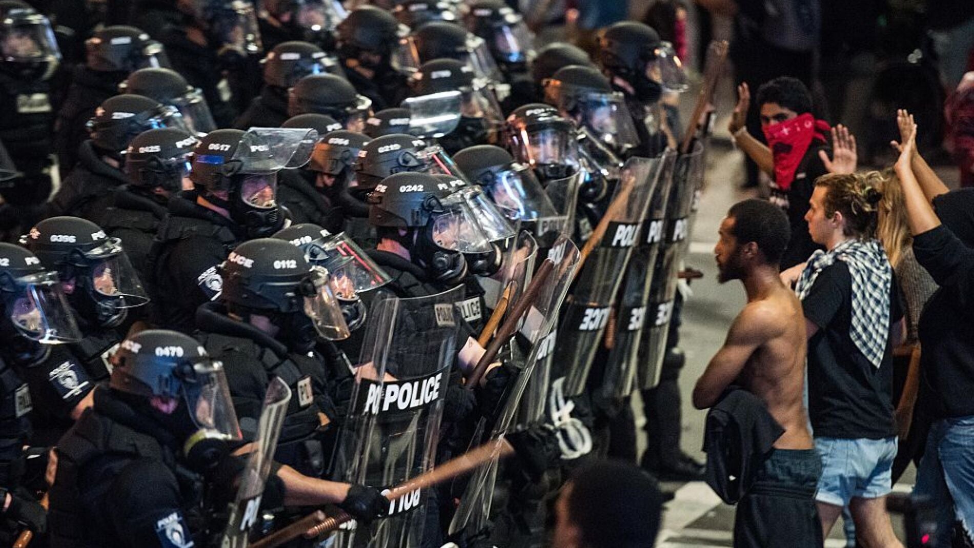 Manifestantes frente a la Polic&iacute;a en Charlotte