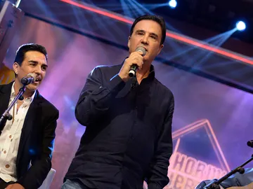 José Ramón de la Morena canta 'Loco', de Enrique Iglesias, en 'El Hormiguero 3.0' José Ramón de la Morena canta 'Loco', de Enrique Iglesias, en 'El Hormiguero 3.0'