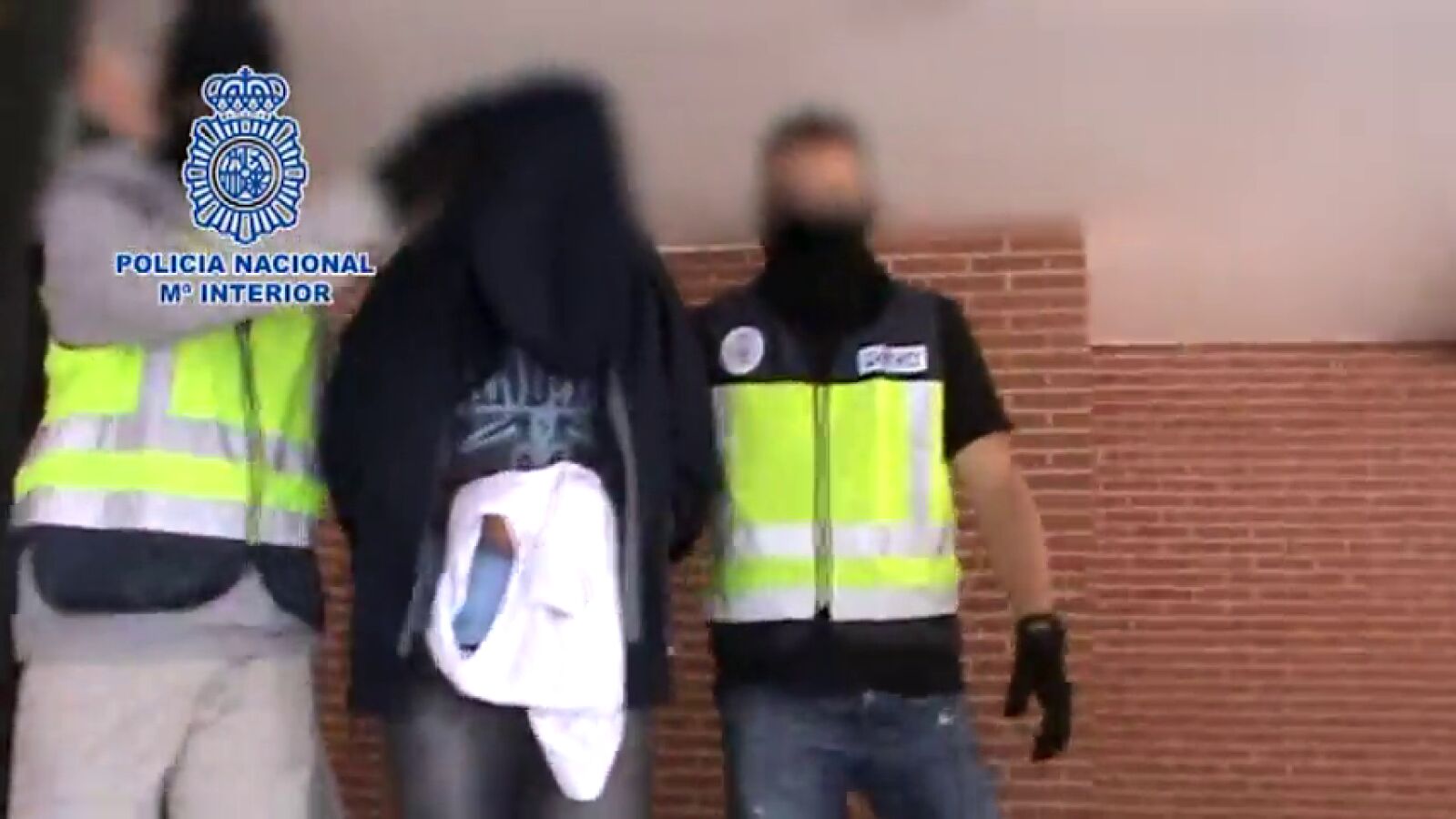Detenidos en Madrid dos jóvenes españoles por amenazas yihadistas