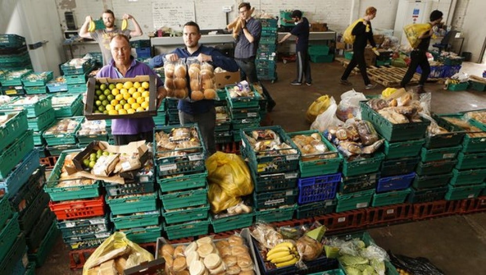El supermercado de sobras en Leeds, Gran Bretaña