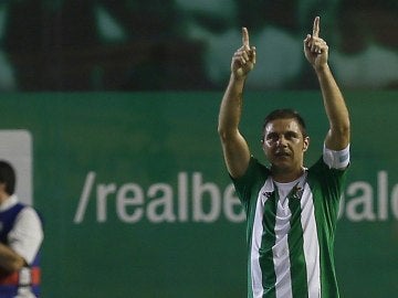 Joaquín celebra su gol ante el Málaga