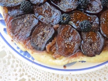 Frame 111.217604 de: Un postre rico y rico y de temporada: prueba este tatin de higos y nueces Frame 111.217604 de: Un postre rico y rico y de temporada: prueba este tatin de higos y nueces