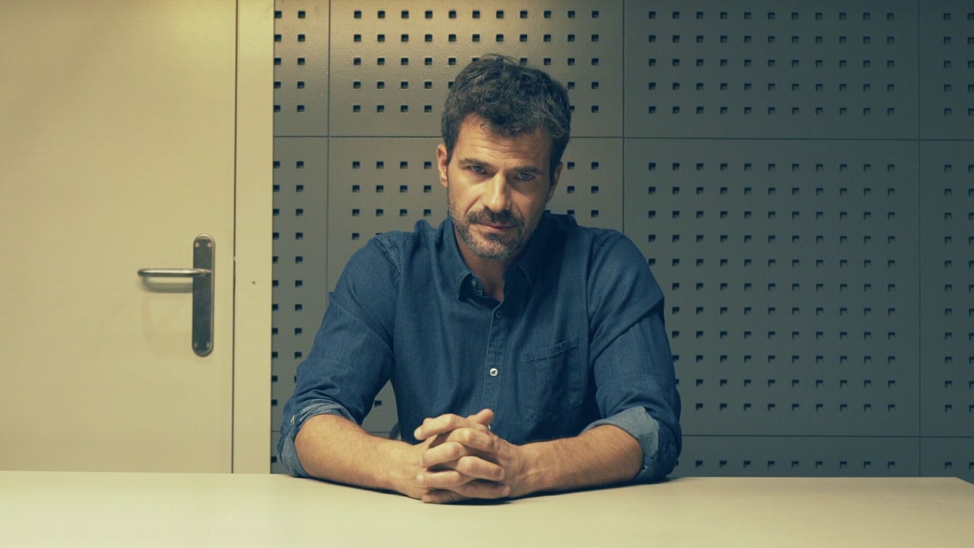 Interrogatorio a H&eacute;ctor