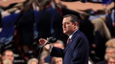 Tramp agradece a Ted Cruz su apoyo después de que le llamara 
