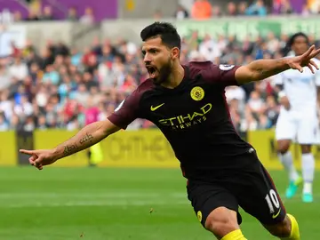 El Kun Agüero celebra su gol ante el Swansea El Kun Agüero celebra su gol ante el Swansea