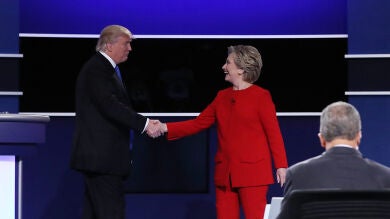 El primer cara a cara entre Clinton y Trump, marcado por las críticas, en nueve frases