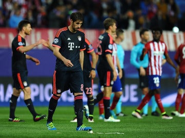 Los jugadores del Bayern, en el duelo de la temporada pasada en El Calderón
