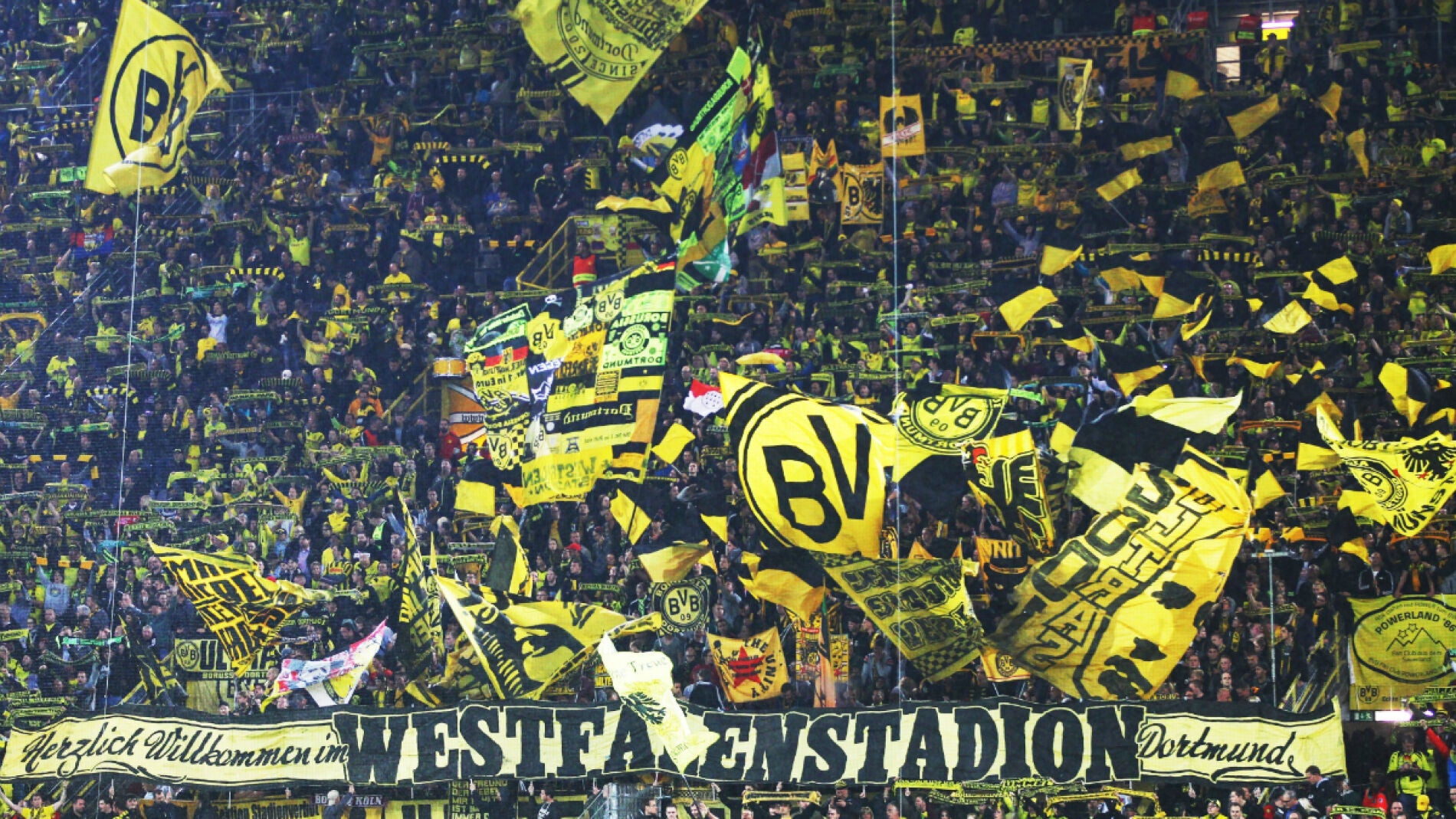 98.jpg?crop=1200,675,x0,y123&width=1900&