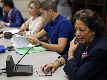 Rita Barberá en su primera reunión con el Grupo Mixto Rita Barberá en su primera reunión con el Grupo Mixto