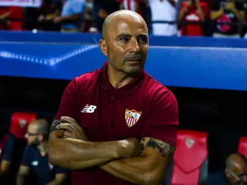 Sampaoli, pensativo antes del encuentro Sampaoli, pensativo antes del encuentro