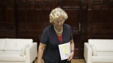 Manuela Carmena pasará la noche en el hospital tras sufrir un problema de salud 