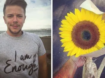 Le regaló una flor a una desconocida y no sabes lo que sucedió Le regaló una flor a una desconocida y no sabes lo que sucedió