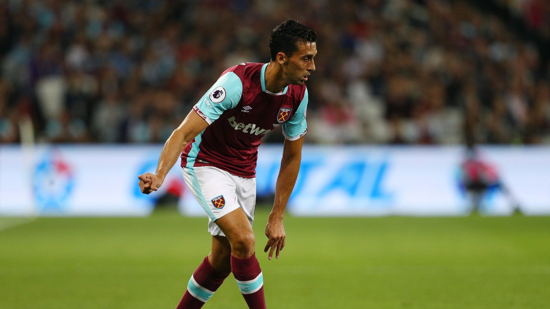Arbeloa debutando con el West Ham en la Premier.