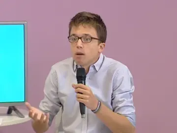 Frame 9.238444 de: Podemos se ve la causa de la crisis del PSOE Frame 9.238444 de: Podemos se ve la causa de la crisis del PSOE
