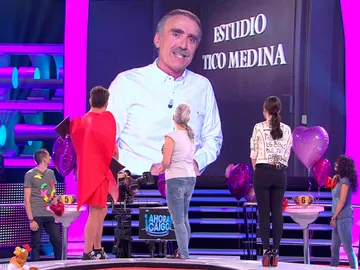 Juan y Medio deja un mensaje muy especial a Ares Teixidó en 'Ahora Caigo' Juan y Medio deja un mensaje muy especial a Ares Teixidó en 'Ahora Caigo'