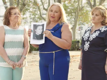 Conocen a su amiga de la juventud 40 años después Conocen a su amiga de la juventud 40 años después