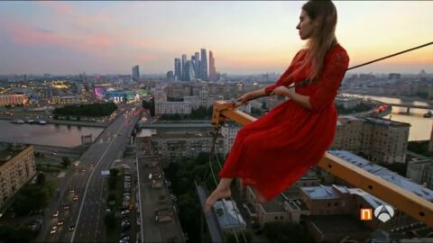 Frame 27.256139 de: MODELORUSA