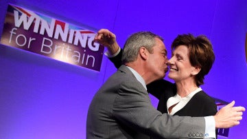 Nigel Farage y Diane James