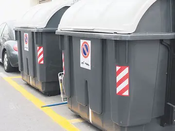 Contenedores de basura Contenedores de basura