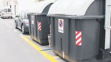 Contenedores de basura Contenedores de basura