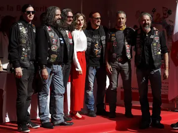 La reina Letizia presidió la mesa de cuestación del Día de la Banderita La reina Letizia presidió la mesa de cuestación del Día de la Banderita