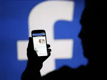 Facebook Facebook