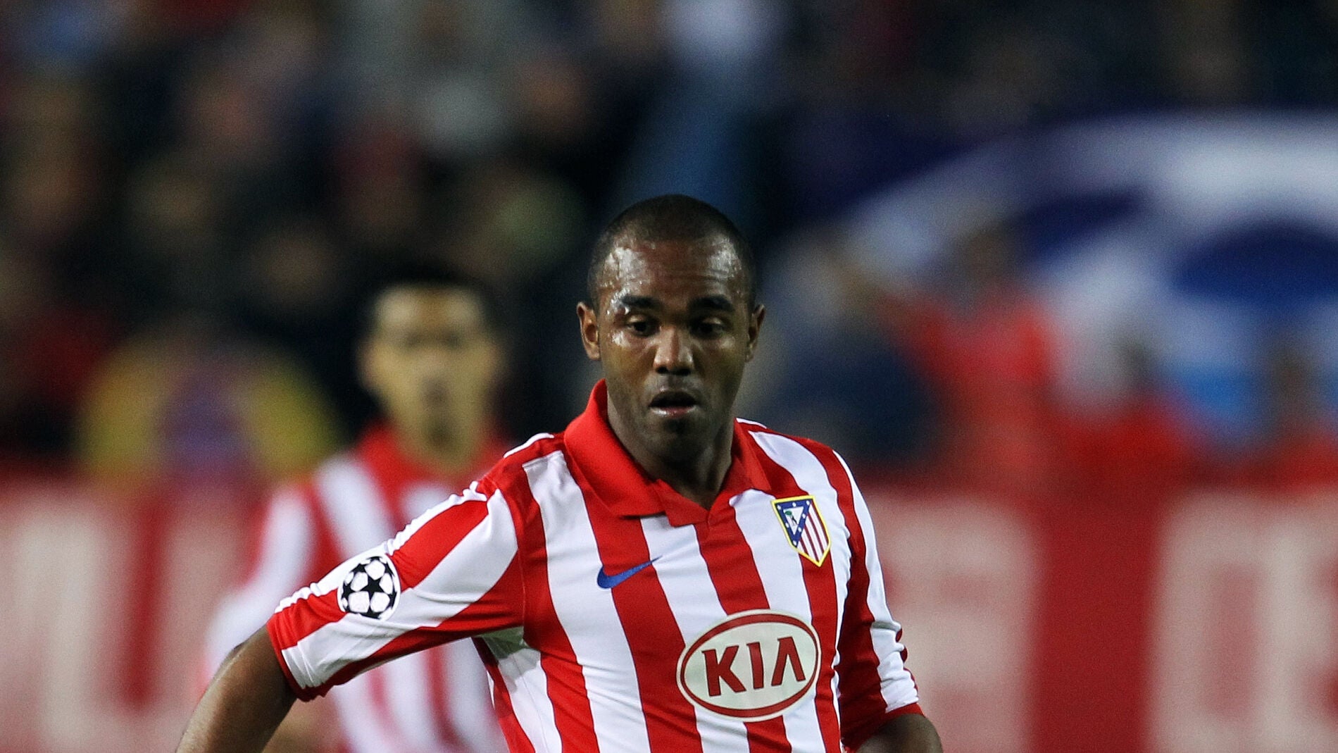 Sinama-Pongolle en un partido con el Atl&eacute;tico de Madrid