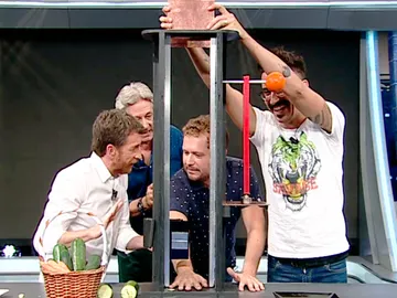 El Monaguillo pone en peligro su brazo El Monaguillo pone en peligro su brazo