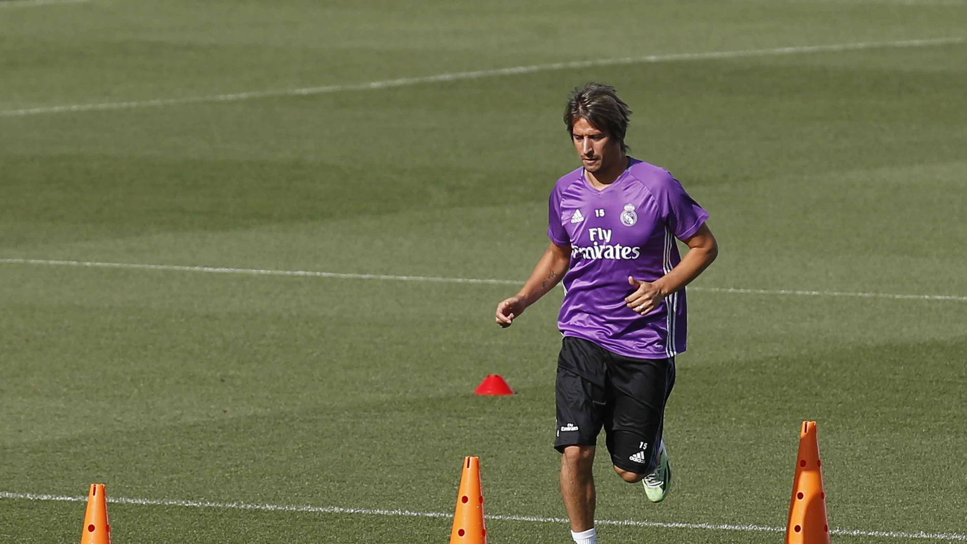 Coentrao, durante un entrenamiento en Valdebebas (Archivo) Coentrao, durante un entrenamiento en Valdebebas (Archivo)