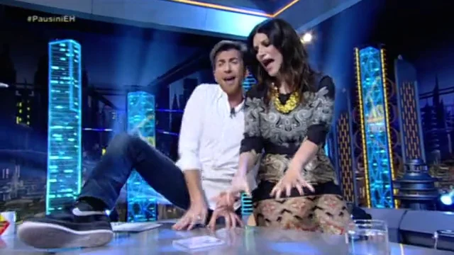 Frame 190.008647 de: Laura Pausini canta a dúo con Pablo Motos