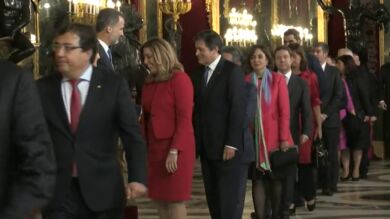 El presidente de la gestora socialista cree que le entienden mejor fuera que dentro del partido