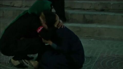 Frame 8.056516 de: Al menos 18 personas mueren en un ataque a un templo chi&iacute; en Kabul