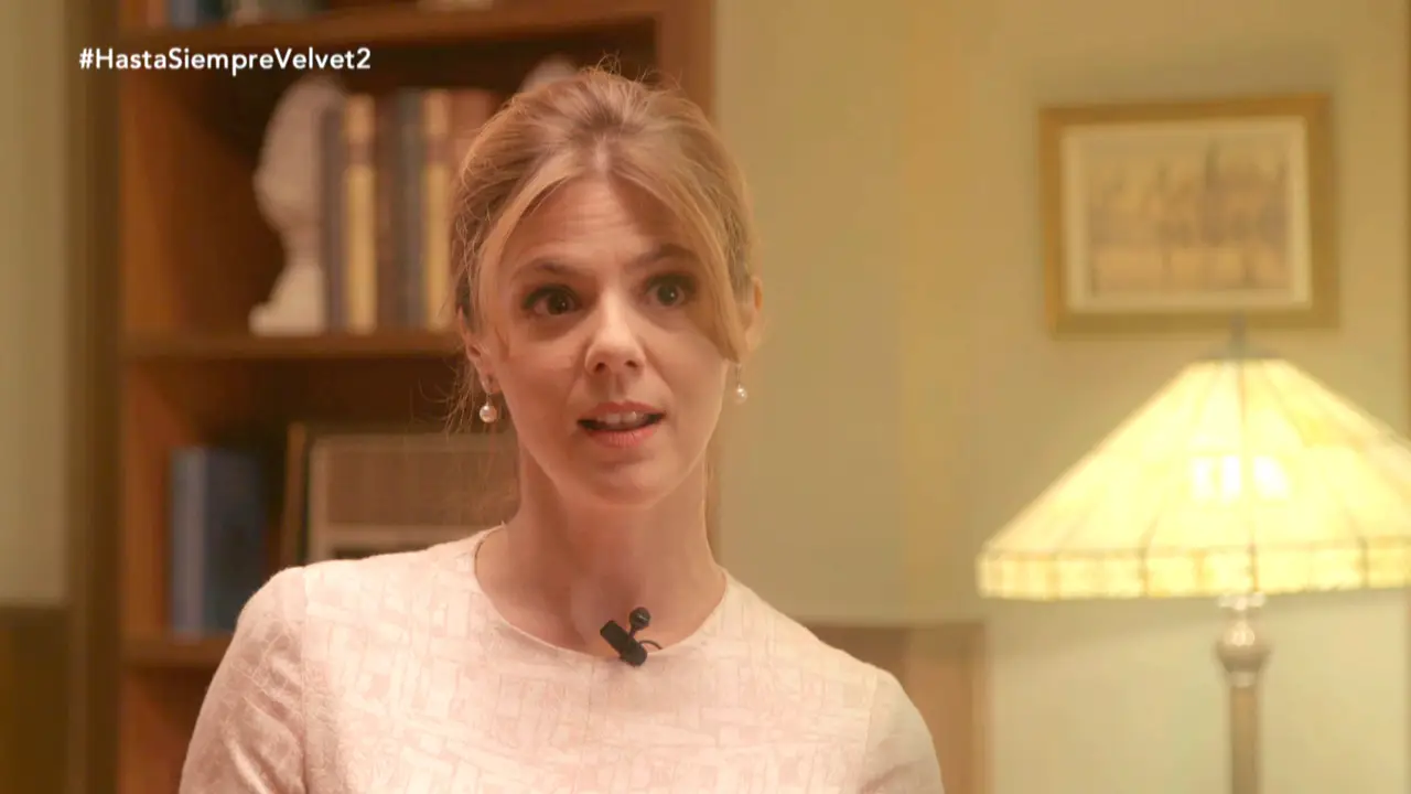 Manuela Velasco: "Cristina no ama a Alberto, está obsesionada con él"