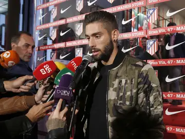 Carrasco en la presentación de la tienda del Atlético de Madrid Carrasco en la presentación de la tienda del Atlético de Madrid