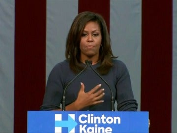 Frame 18.32571 de: Michelle Obama dice "basta" al trato "intolerable" de Trump hacia las mujeres